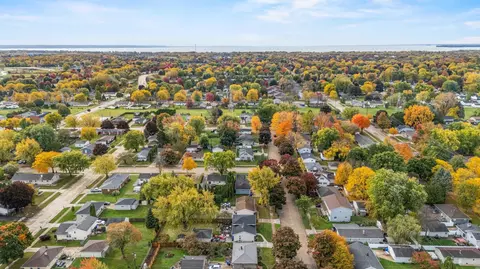 View/Area - 2618 S Walden Ave, Appleton, WI 54915 photo 8 of 8