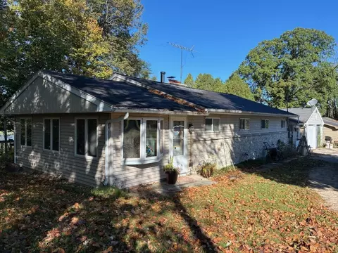 16230 Lax Chapel Rd, Kiel, WI 53042