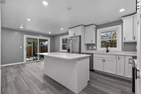 1635 N Mcintosh Dr, Appleton, WI 54914 photo 8
