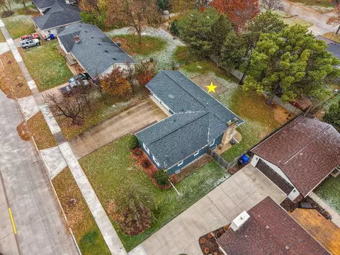 View/Area - 1719 S Perkins St, Appleton, WI 54914 photo 4 of 5