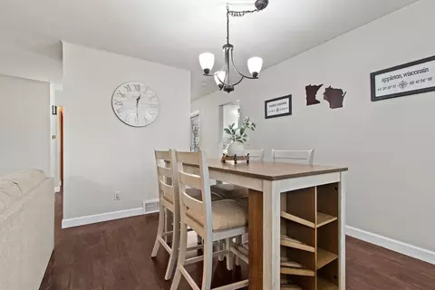 Dining - 1719 S Perkins St, Appleton, WI 54914 photo 1 of 2