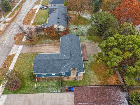 View/Area - 1719 S Perkins St, Appleton, WI 54914 photo 5 of 5