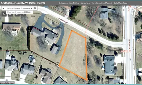 5425 W Sandra Dr, Appleton, WI 54913