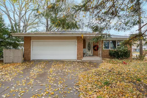 1126 S Park Ave, Neenah, WI 54956