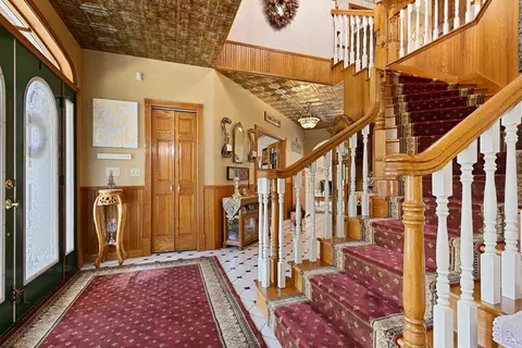 Entry Way - 4432 Mill Rd, Denmark, WI 54208 photo 5 of 10