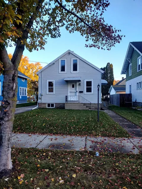 1108 W Spencer St, Appleton, WI 54914