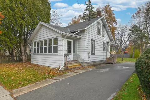 216 S Mason St, Appleton, WI 54914