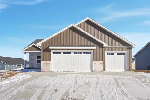 8388 St Norbert Dr, Neenah, WI 54956