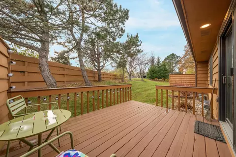 Exterior - 909 E Windfield Pl #B, Appleton, WI 54911 photo 5 of 6