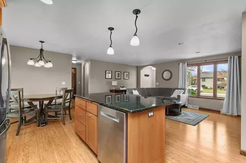 606 S Wild Rose Ln, Appleton, WI 54914 photo 11