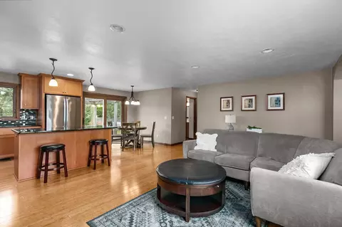 606 S Wild Rose Ln, Appleton, WI 54914 photo 4