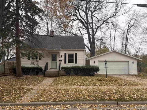 861 5th St, Green Bay, WI 54304
