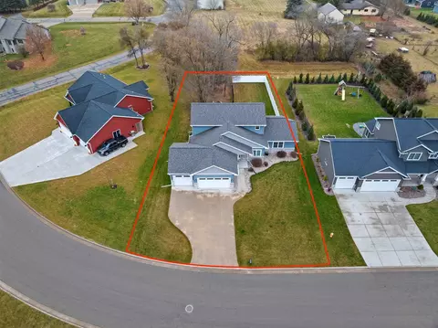 4294 N Crane Dr, Appleton, WI 54914
