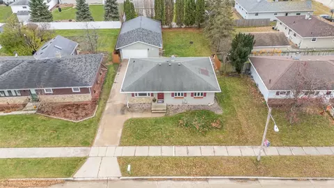 View/Area - 507 E Sylvan Ave, Appleton, WI 54915 photo 1 of 14