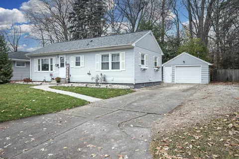 1631 N Racine St, Appleton, WI 54911