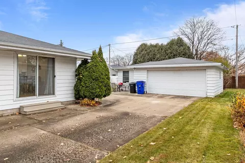 Exterior - 1920 E Frances St, Appleton, WI 54911 photo 2 of 6