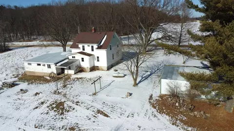 w10349 Valley View Road, Shawano, WI 54166