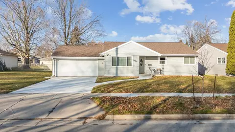818 W Marquette St, Appleton, WI 54914