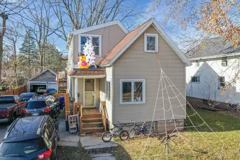 1115 N Richmond St, Appleton, WI 54911
