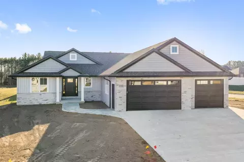 4013 Antwerp Ave, Green Bay, WI 54313