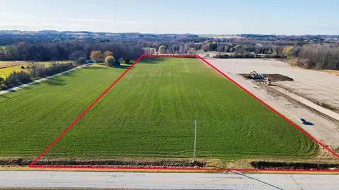 century road, Manitowoc, WI 54220