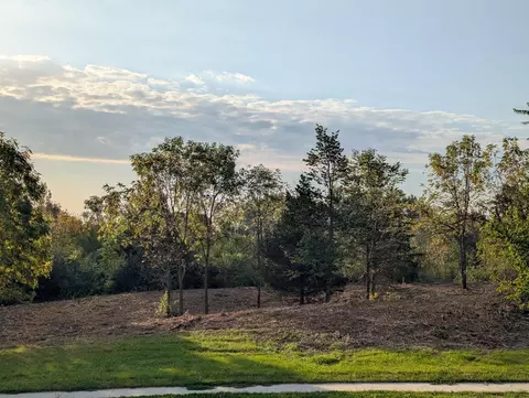 Incline Way, Appleton, WI 54913 photo 8