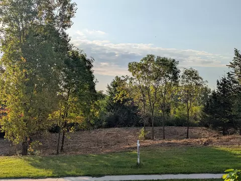 Incline Way, Appleton, WI 54913 photo 9