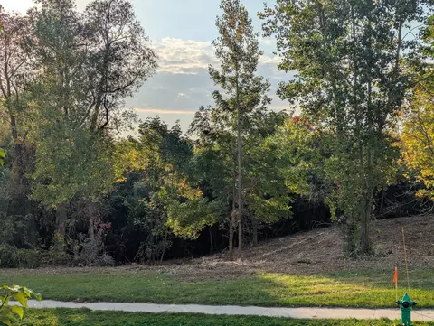 Incline Way, Appleton, WI 54913 photo 6
