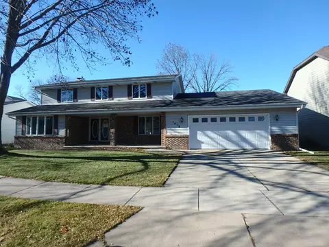 1419 S Fidelis St, Appleton, WI 54911