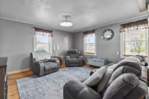 Living - 215 E Winnebago St, Appleton, WI 54911 photo 2 of 3