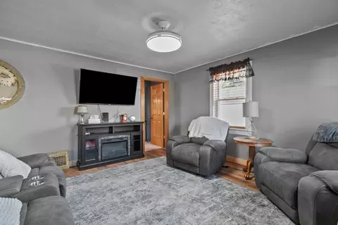 Living - 215 E Winnebago St, Appleton, WI 54911 photo 3 of 3