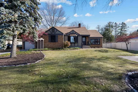1038 N 3rd Ave, Sturgeon Bay, WI 54235