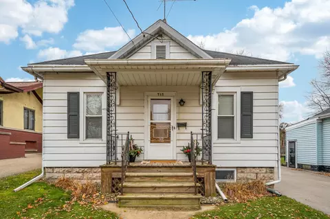 715 W 4th St, Appleton, WI 54914