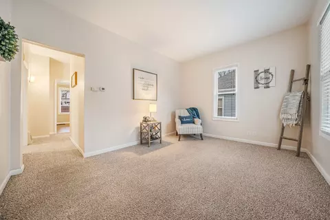 Living - 715 W 4th St, Appleton, WI 54914 photo 1 of 1