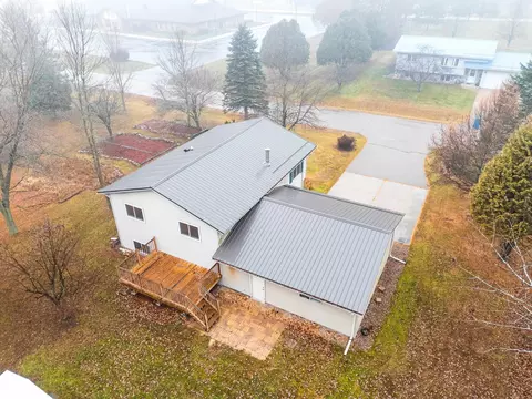920 Hoffman St, Gresham, WI 54128 photo 31