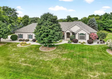 4351 N Sugar Maple Ln, Appleton, WI 54913