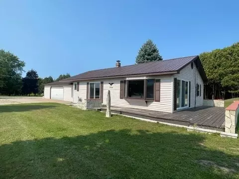 7554 State Hwy 4257, Sturgeon Bay, WI 54235
