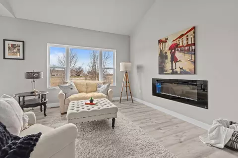 Living - 5358 Pennsylvania Ave, Appleton, WI 54914 photo 3 of 3