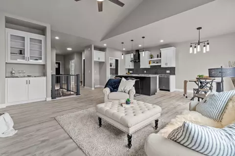 Other - 5358 Pennsylvania Ave, Appleton, WI 54914 photo 5 of 12