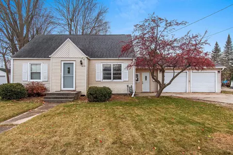 1659 9th St, Green Bay, WI 54304