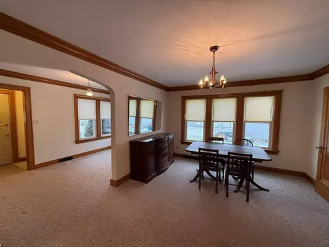 124 E Dall St, Shawano, WI 54166 photo 9