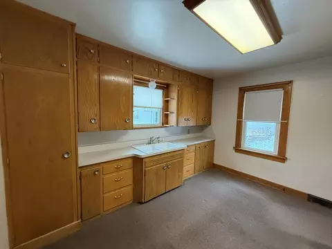 124 E Dall St, Shawano, WI 54166 photo 14