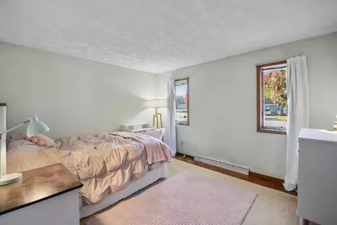 Bedroom - 4710 W Sunflower Rd, Appleton, WI 54914 photo 6 of 9