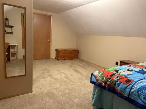 Bedroom - 1106 E Byrd St, Appleton, WI 54911 photo 6 of 6