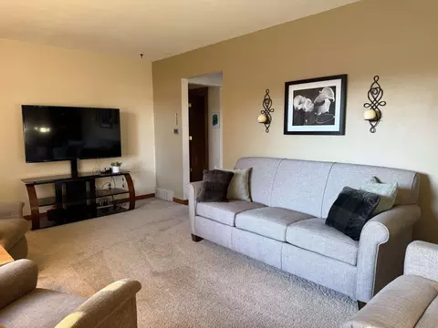 Living - 1106 E Byrd St, Appleton, WI 54911 photo 2 of 3