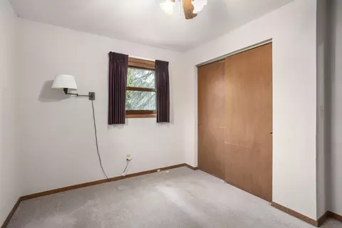 Bedroom - 2109 E College Ave, Appleton, WI 54915 photo 3 of 5