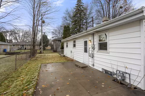 Exterior - 2109 E College Ave, Appleton, WI 54915 photo 1 of 7
