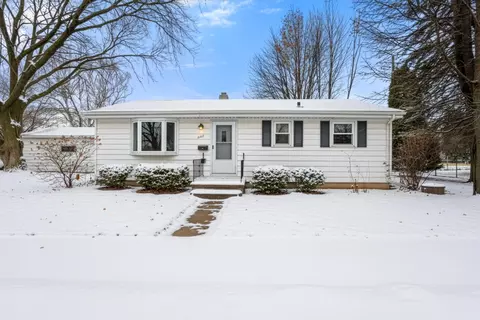 Exterior - 2109 E College Ave, Appleton, WI 54915 photo 7 of 7