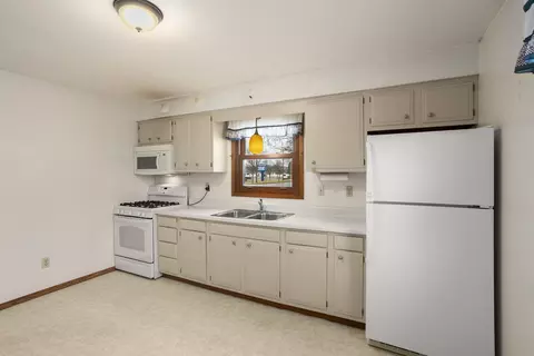 Kitchen - 2109 E College Ave, Appleton, WI 54915 photo 2 of 2