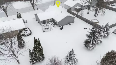 View/Area - 3248 S Blue Spruce Ln, Appleton, WI 54915 photo 2 of 6